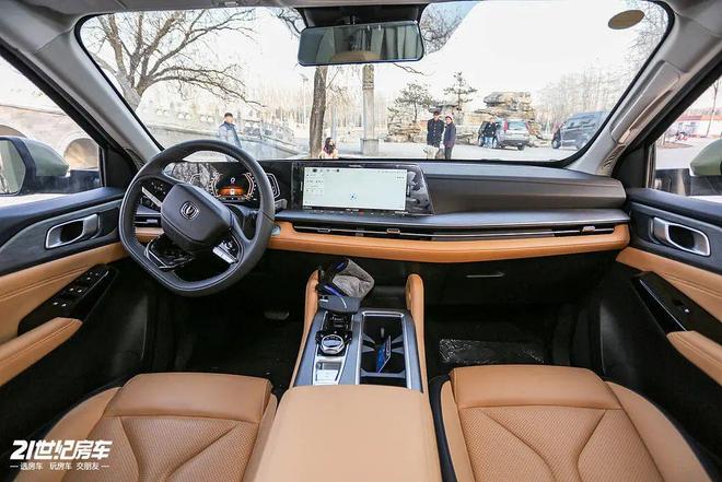 峰景·蓝鲸览拓者四驱房车安全舒适闯天涯pg电子模拟器一家三口惬意之选！长安(图21)